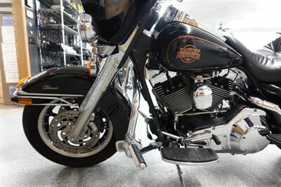 2001 Harley-Davidson Electra Glide Classic   - Photo 16 - Kingman, KS 67068