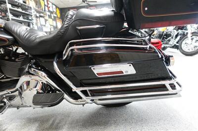 2001 Harley-Davidson Electra Glide Classic   - Photo 17 - Kingman, KS 67068