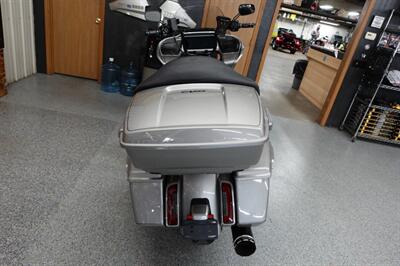 2023 Harley-Davidson CVO Road Glide   - Photo 7 - Kingman, KS 67068