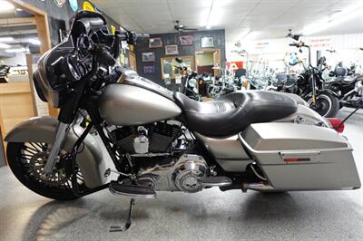 2009 Harley-Davidson Street Glide - Photo 5 - Kingman, KS 67068