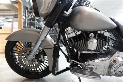 2009 Harley-Davidson Street Glide - Photo 16 - Kingman, KS 67068