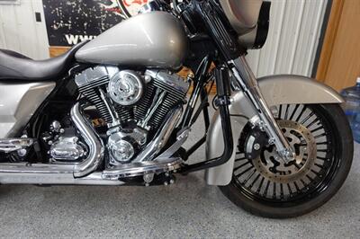 2009 Harley-Davidson Street Glide - Photo 10 - Kingman, KS 67068