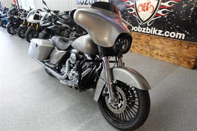 2009 Harley-Davidson Street Glide - Photo 2 - Kingman, KS 67068