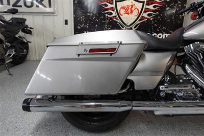 2009 Harley-Davidson Street Glide - Photo 9 - Kingman, KS 67068