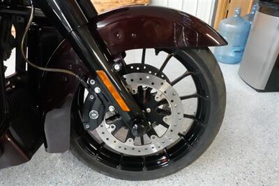 2019 Harley-Davidson Street Glide CVO - Photo 12 - Kingman, KS 67068