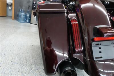 2019 Harley-Davidson Street Glide CVO - Photo 25 - Kingman, KS 67068