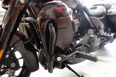 2019 Harley-Davidson Street Glide CVO - Photo 37 - Kingman, KS 67068