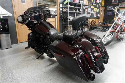 2019 Harley-Davidson Street Glide CVO - Photo 6 - Kingman, KS 67068