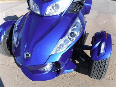 2013 Can Am Spyder RT-S SE5   - Photo 3 - Kingman, KS 67068