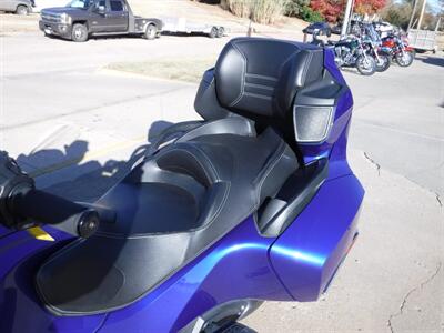2013 Can Am Spyder RT-S SE5   - Photo 11 - Kingman, KS 67068