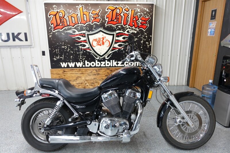 2006 Suzuki Boulevard S83   - Photo 1 - Kingman, KS 67068