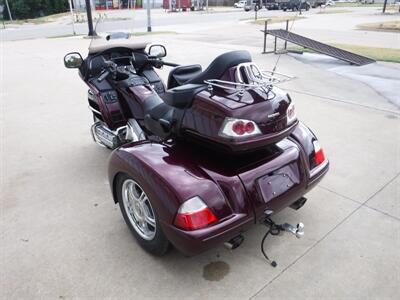 2007 Honda Gold Wing 1800 Trike Champion   - Photo 6 - Kingman, KS 67068