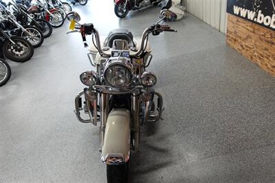 2015 Harley-Davidson Road King   - Photo 6 - Kingman, KS 67068