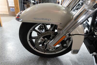 2015 Harley-Davidson Road King   - Photo 24 - Kingman, KS 67068