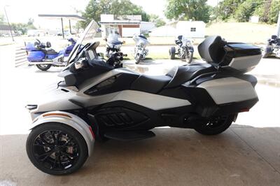 2025 Can Am Spyder RT Limited SE6   - Photo 5 - Kingman, KS 67068
