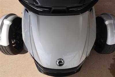 2025 Can Am Spyder RT Limited SE6   - Photo 44 - Kingman, KS 67068