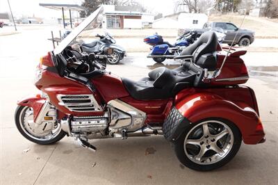 2001 Honda Gold Wing 1800 Trike   - Photo 5 - Kingman, KS 67068