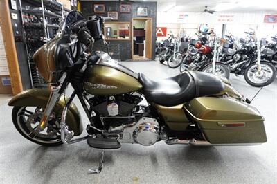 2016 Harley-Davidson Street Glide   - Photo 5 - Kingman, KS 67068