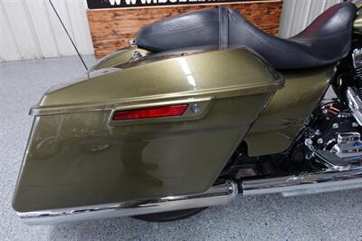 2016 Harley-Davidson Street Glide   - Photo 9 - Kingman, KS 67068