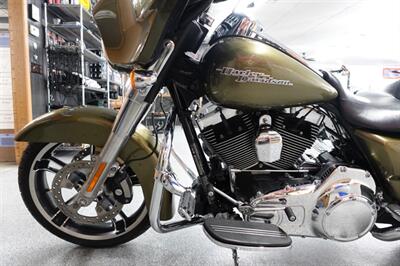 2016 Harley-Davidson Street Glide   - Photo 16 - Kingman, KS 67068