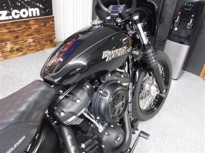 2018 Harley-Davidson Street Bob   - Photo 13 - Kingman, KS 67068