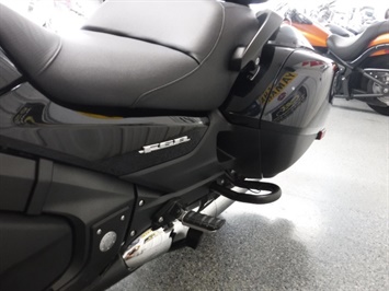 2013 Honda Gold Wing F6B Deluxe - Photo 18 - Kingman, KS 67068