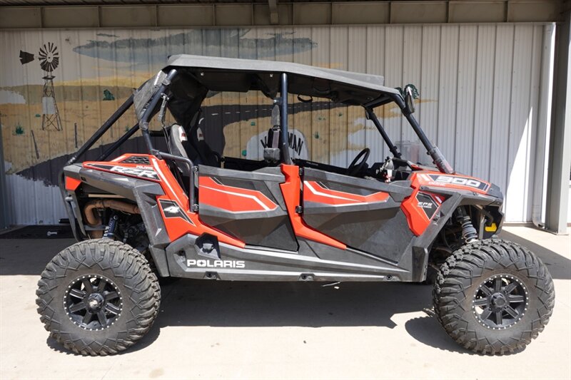 2015 Polaris RZR 4 900 EPS - Photo 1 - Kingman, KS 67068