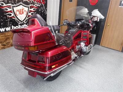 1996 Honda Gold Wing 1500 SE   - Photo 8 - Kingman, KS 67068