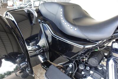 2017 Harley-Davidson Freewheeler - Photo 17 - Kingman, KS 67068