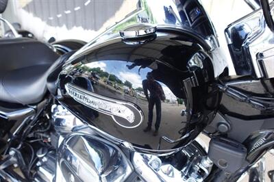 2017 Harley-Davidson Freewheeler - Photo 14 - Kingman, KS 67068