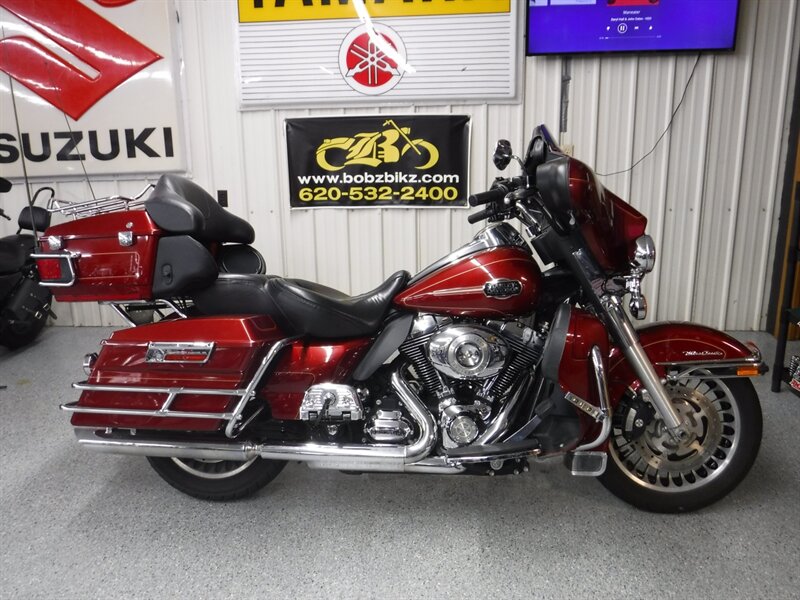 2010 Harley-Davidson Ultra Classic   - Photo 1 - Kingman, KS 67068