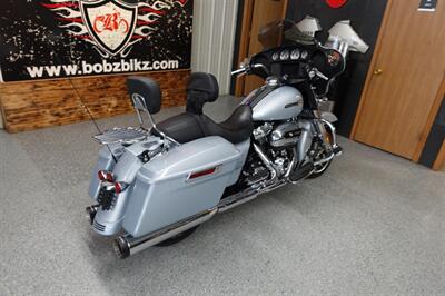 2023 Harley-Davidson Street Glide   - Photo 8 - Kingman, KS 67068