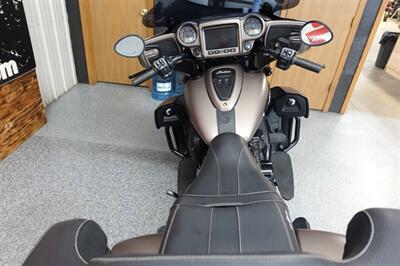 2021 Indian Roadmaster Dark Horse Bronze Smoke   - Photo 25 - Kingman, KS 67068