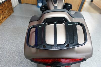 2021 Indian Roadmaster Dark Horse Bronze Smoke   - Photo 24 - Kingman, KS 67068