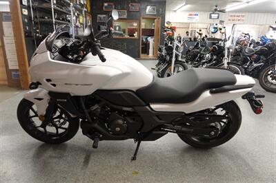 2014 Honda CTX 700 DCT - Photo 4 - Kingman, KS 67068