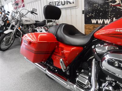 2017 Harley-Davidson Street Glide Special   - Photo 14 - Kingman, KS 67068