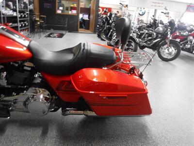 2017 Harley-Davidson Street Glide Special   - Photo 16 - Kingman, KS 67068