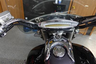 2005 Yamaha Royal Star Tour Deluxe   - Photo 38 - Kingman, KS 67068