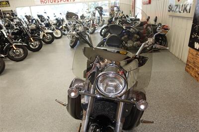 2005 Yamaha Royal Star Tour Deluxe   - Photo 3 - Kingman, KS 67068