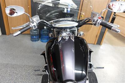 2005 Yamaha Royal Star Tour Deluxe   - Photo 26 - Kingman, KS 67068