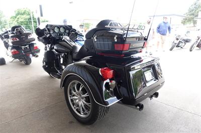 2010 Harley-Davidson Ultra Classic Trike Roadsmith - Photo 6 - Kingman, KS 67068