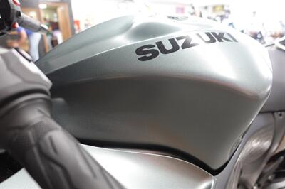 2025 Suzuki Hayabusa   - Photo 23 - Kingman, KS 67068