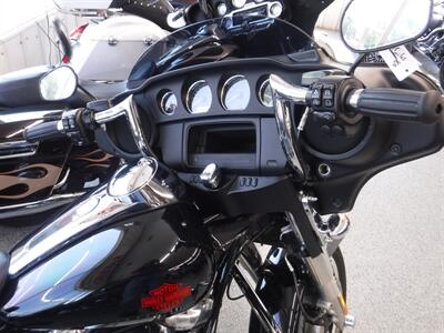 2019 Harley-Davidson Electra Glide Standard   - Photo 2 - Kingman, KS 67068