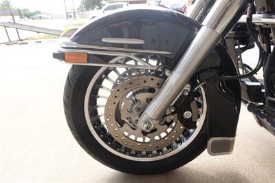 2010 Harley Davidson Ultra Limited Trike Motor Trike   - Photo 16 - Kingman, KS 67068
