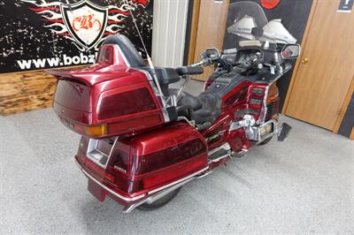 1997 Honda Gold Wing 1500 SE   - Photo 9 - Kingman, KS 67068