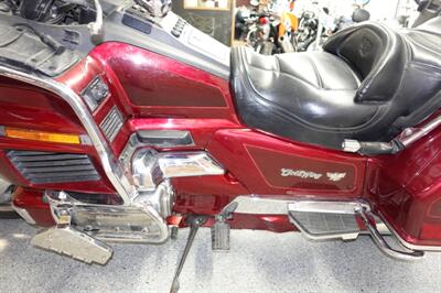 1997 Honda Gold Wing 1500 SE   - Photo 27 - Kingman, KS 67068