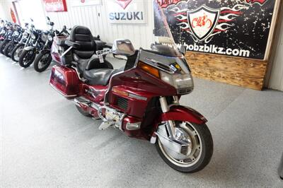 1997 Honda Gold Wing 1500 SE   - Photo 3 - Kingman, KS 67068