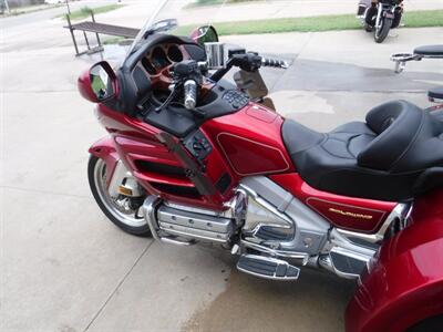 2004 Honda Gold Wing 1800 Trike Motortrike   - Photo 4 - Kingman, KS 67068