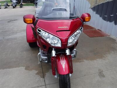 2004 Honda Gold Wing 1800 Trike Motortrike   - Photo 2 - Kingman, KS 67068