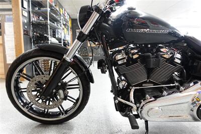 2019 Harley-Davidson Breakout   - Photo 16 - Kingman, KS 67068